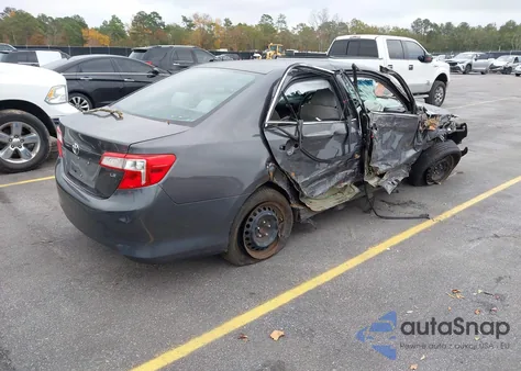 2012 Toyota Camry Le z USA, uszkodzony, nr VIN 4T1BF1FK7CU092433